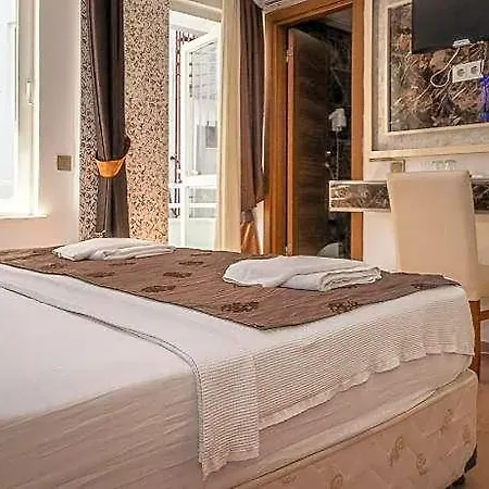 Behram Hotel 3*