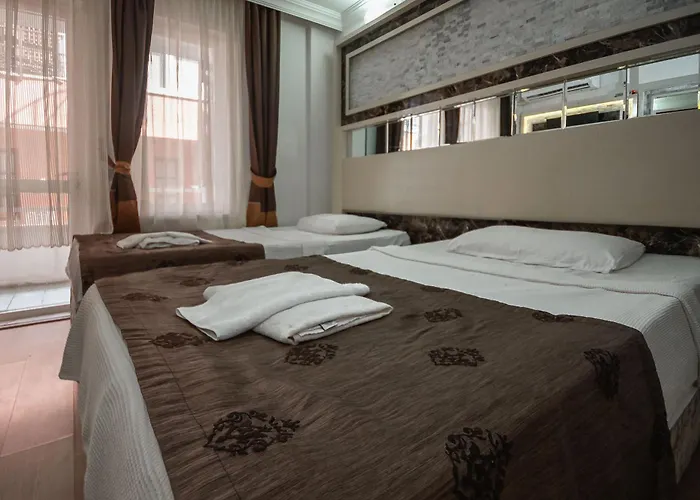 Ξενοδοχείο Behram 3*